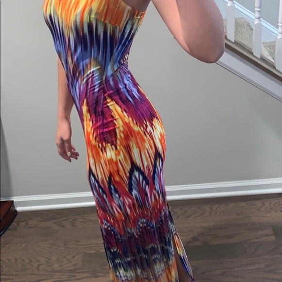 Dress - Picture 3 of 6